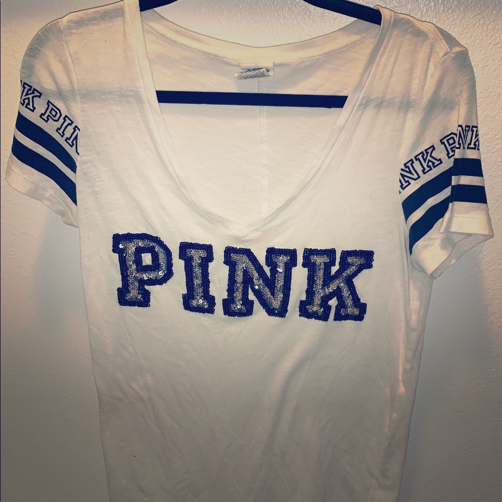 💖PINK sequin logo v neck X-SMALL💖